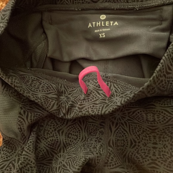 Ladies Athleta pants - Picture 5 of 7